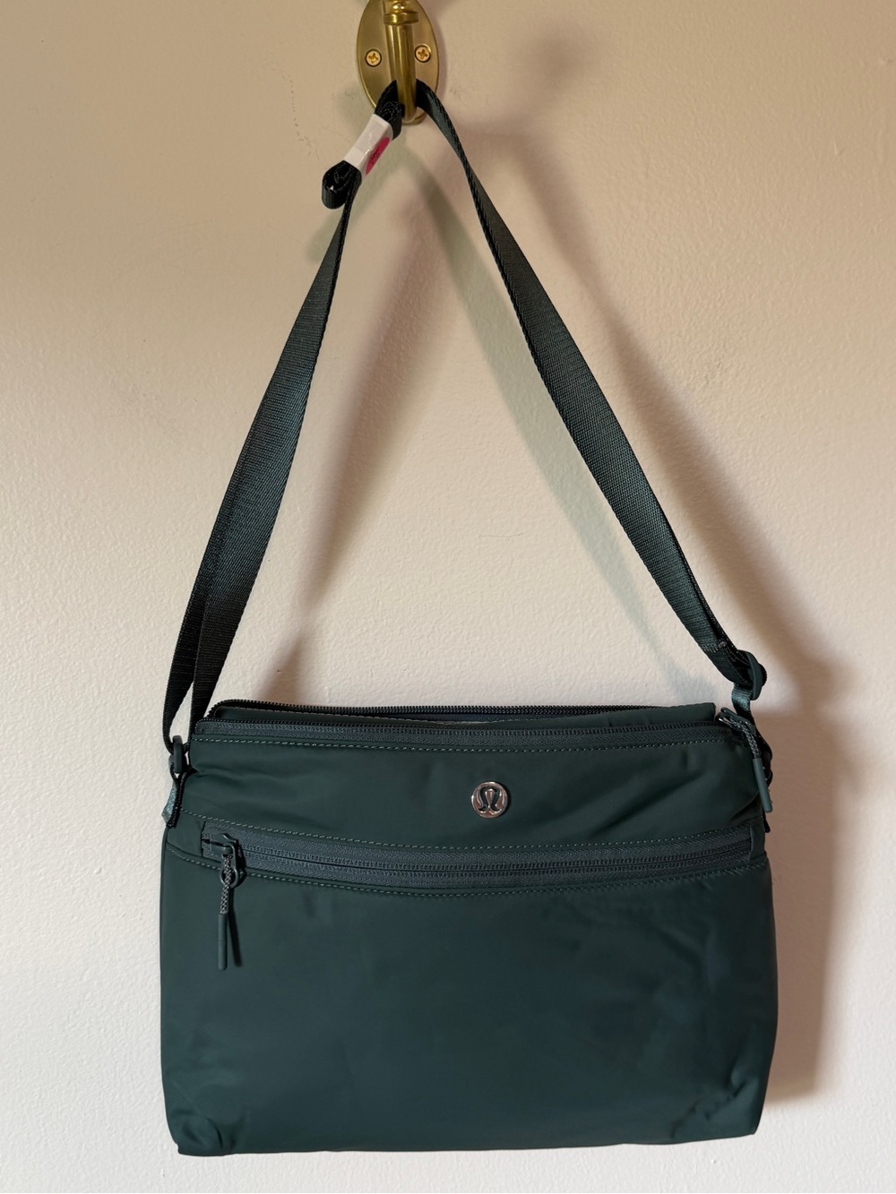 NWOT Lululemon New Parent Backpack 17L crossbody diaper bag with foldable mat - Picture 2 of 8